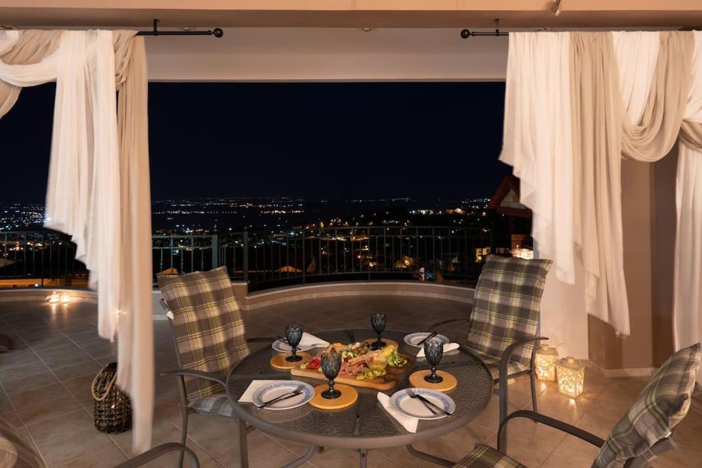 韦里亚Amazing View With Huge Balcony公寓 外观 照片